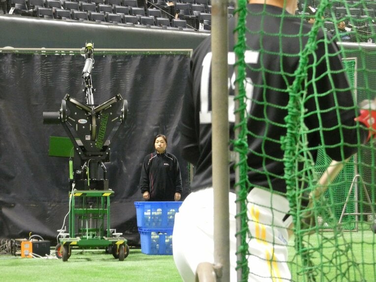 これが最新鋭の投球マシン「iPitch（アイピッチ）」　©Kotaro Tajiri