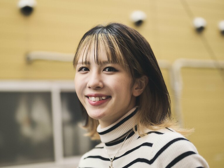 菅原美優22歳「アンチもいる中で成長してきた」話題の美容師兼業ファイターを支えた“先輩・武尊のアドバイス”《特別フォトインタビュー》(15)