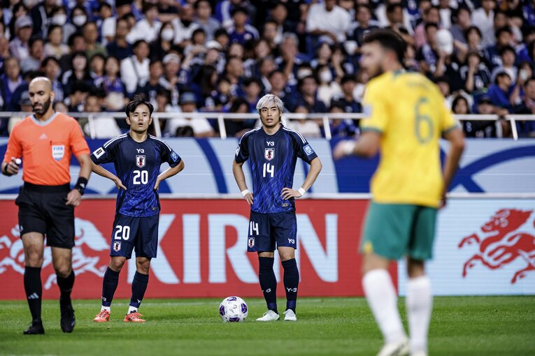 久保建英と伊東純也　©Kiichi Matsumoto