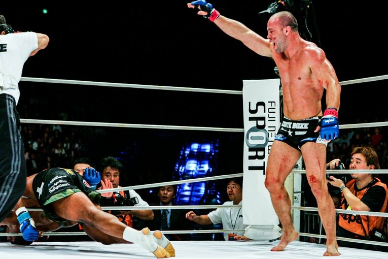 リングサイドのカメラマンやスタッフも呆然（8枚目／全10枚）©Susumu Nagao