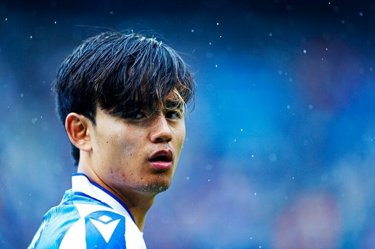 久保建英PK獲得＋シルバに絶妙アシストもドローに落胆　だが翌朝「クボ表紙の新聞」を持った地元のおじさんが…カメラマンは見た(57)