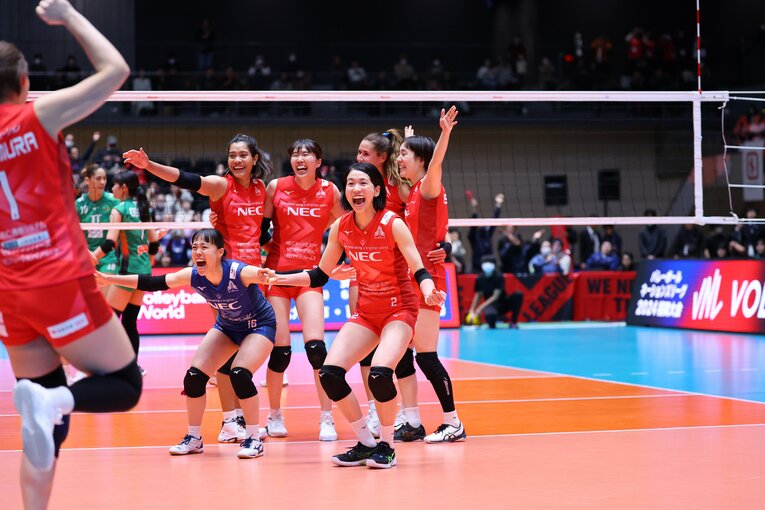 ©︎NEC RED ROCKETS