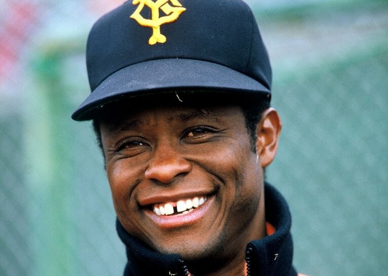 クロマティ　©BUNGEISHUNJU