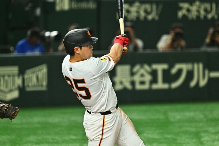 巨人時代の岡本　©Hideki Sugiyama