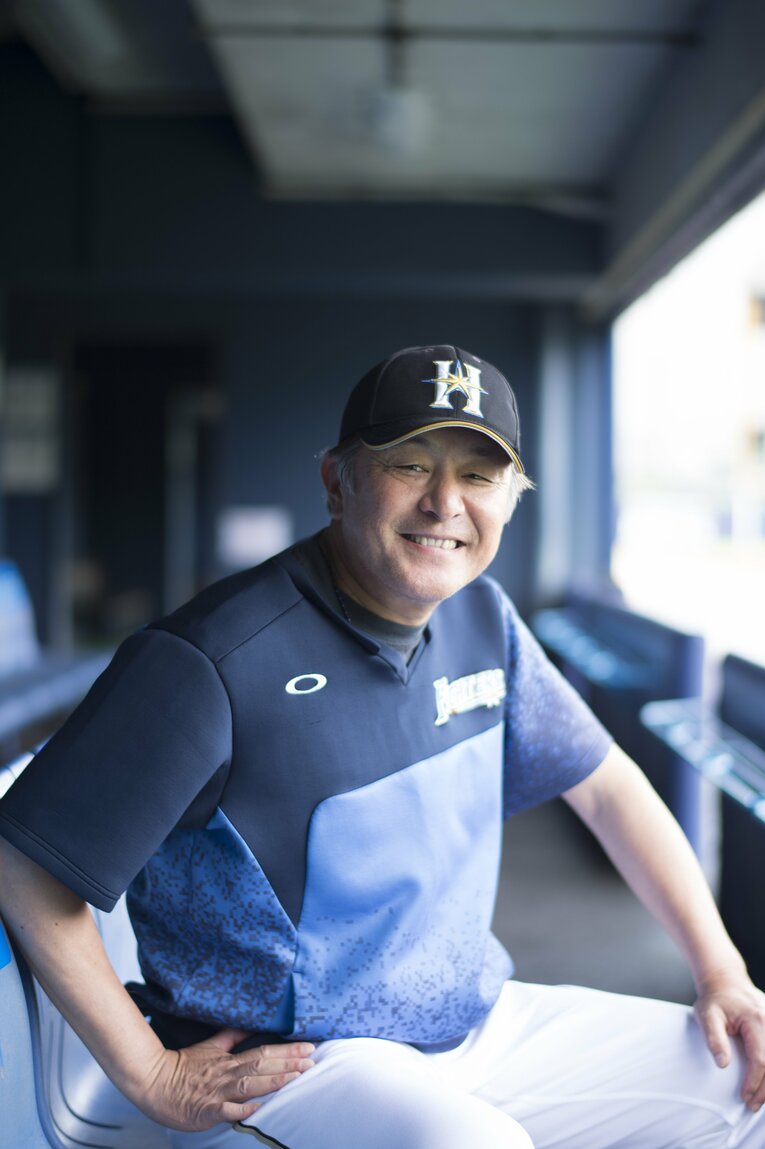 日本ハム・二軍監督兼投手コーチ時代の荒木氏 ©MIki Fukano