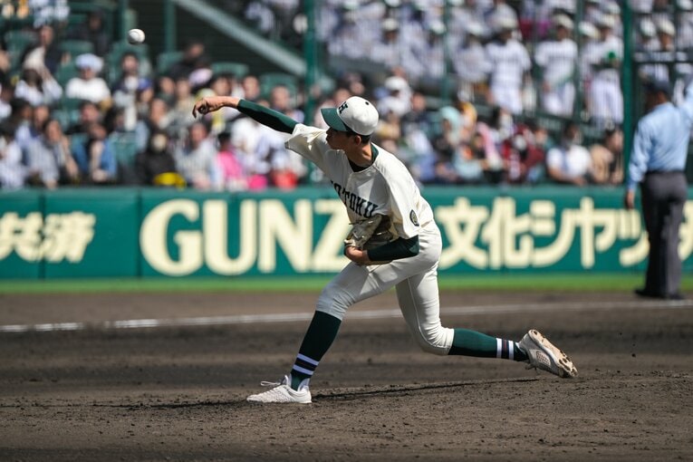 報徳Wエースのひとりでプロ注目のMAX151km右腕・今朝丸裕喜　©Nanae Suzuki