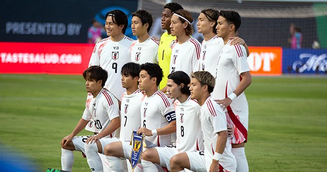 「メキシコ代表が突然ホットドッグ差し入れ」“NHKに映らない”日本代表米国遠征ウラ側「た、大麻の匂い？」仰天した記者に試合後電話で直撃（NumberWeb編集部）