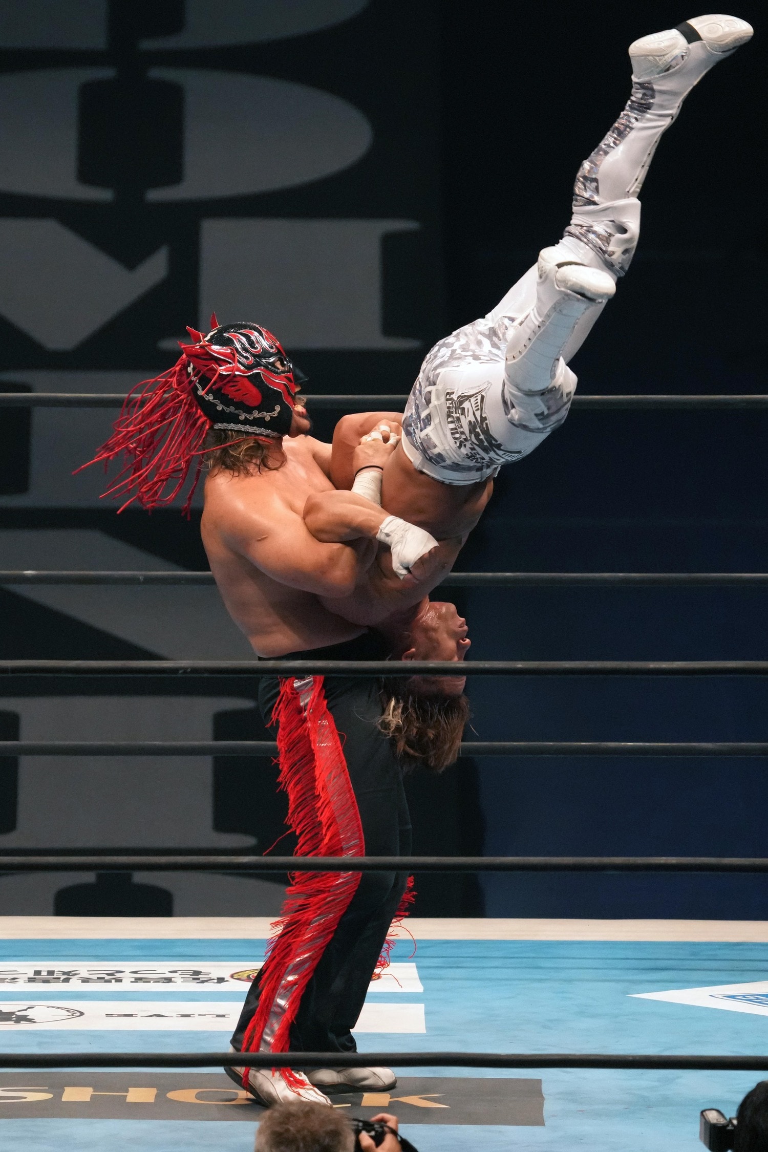 フィニッシュのピンチェ・ロコ　©Essei Hara