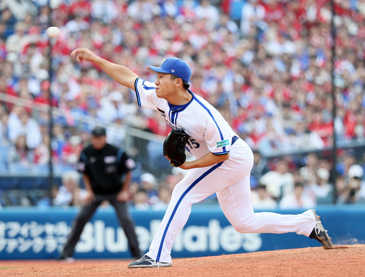 開幕2戦目でプロ初の1軍デビューを果たした徳山　©JIJI PRESS