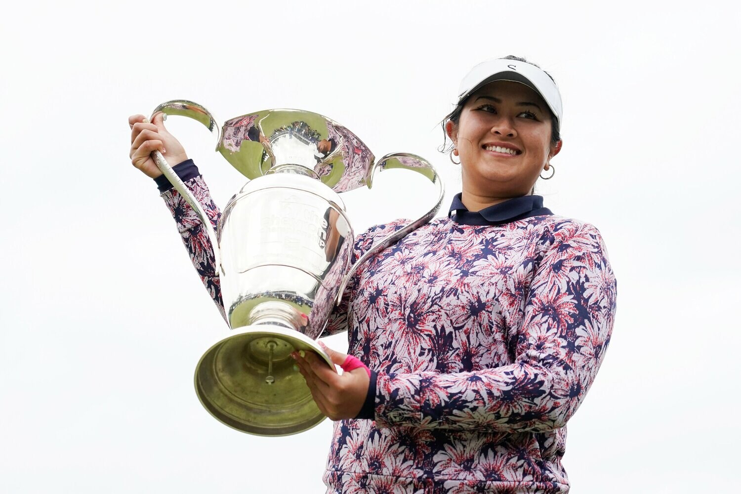 今季メジャー1戦目のシェブロン選手権を制したリリア・ヴ（世界ランク1位）。彼女の左手にもテーピングが巻かれていた　©︎Shizuka Minami