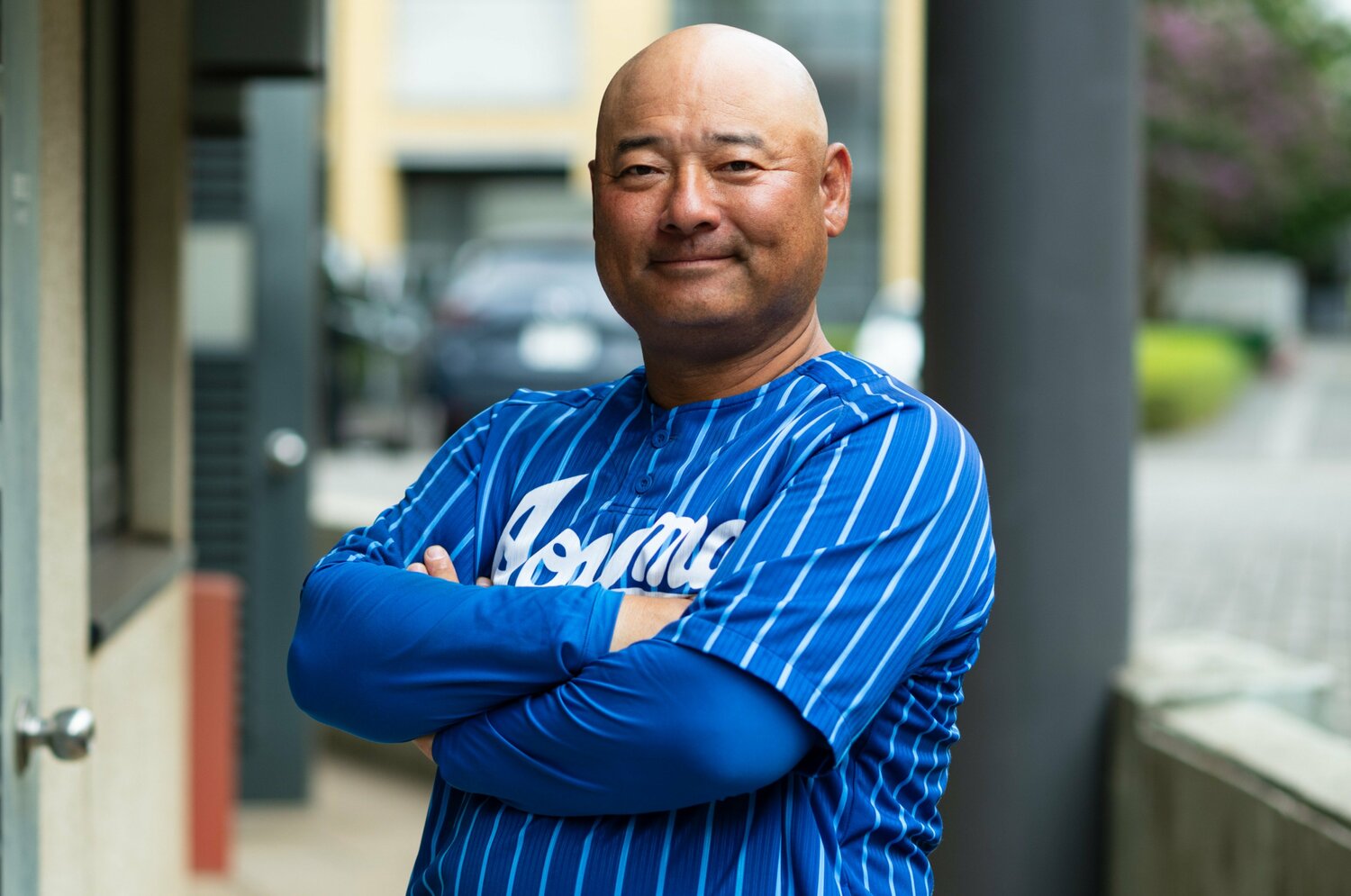青学大野球部を率いる安藤監督 ©Tadashi Hosoda