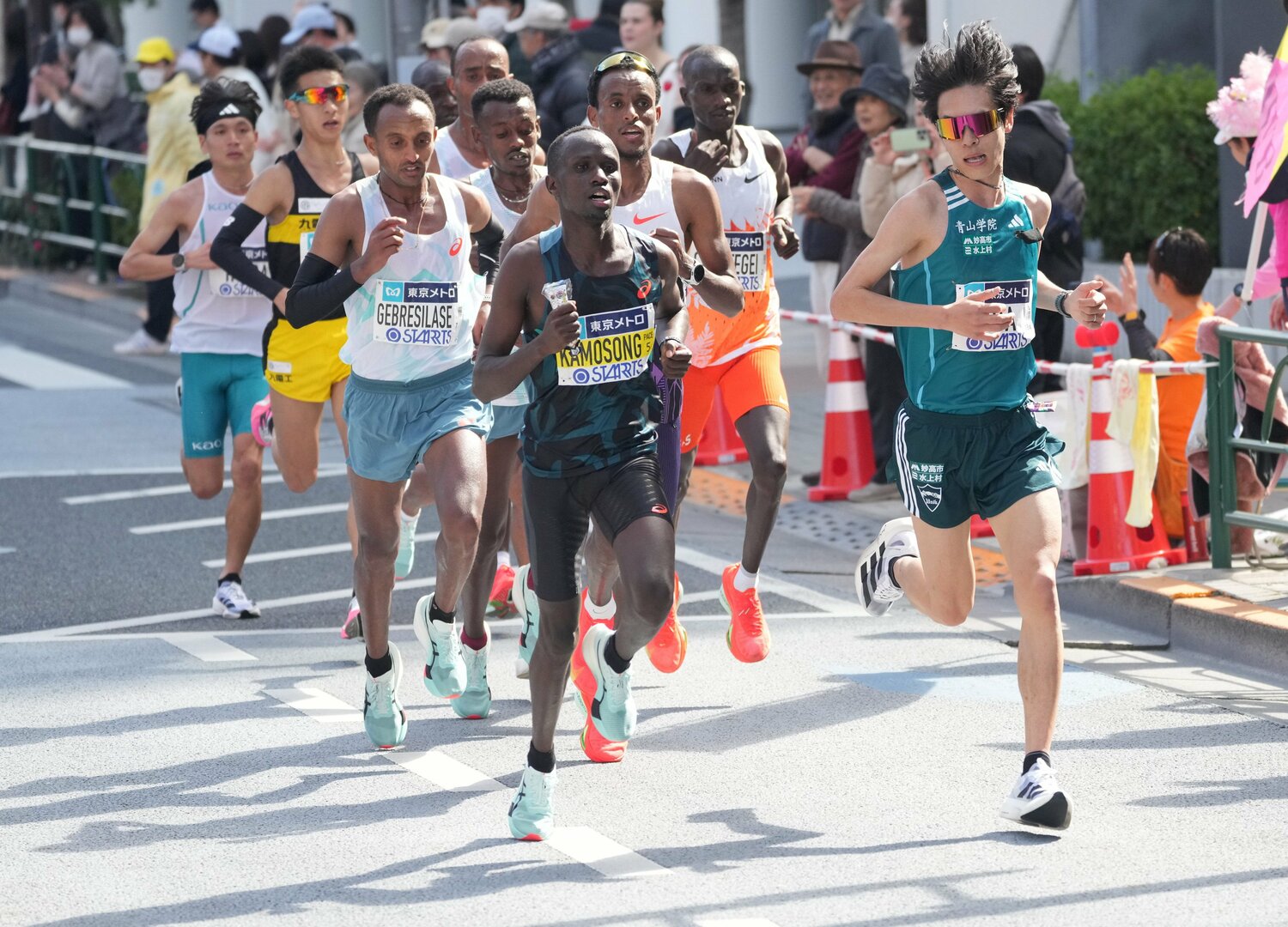 28キロ過ぎで第2集団に追いつかれ、その後途中棄権したものの、東京マラソンでの太田の走りは今後への期待を抱かせた　©JIJI PRESS