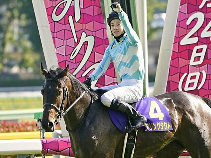 デアリングタクトの三冠を阻止する馬はいる？ 秋華賞の主役が引いた「7枠13番」は吉か凶か＜Number Web＞ photograph by Kyodo News