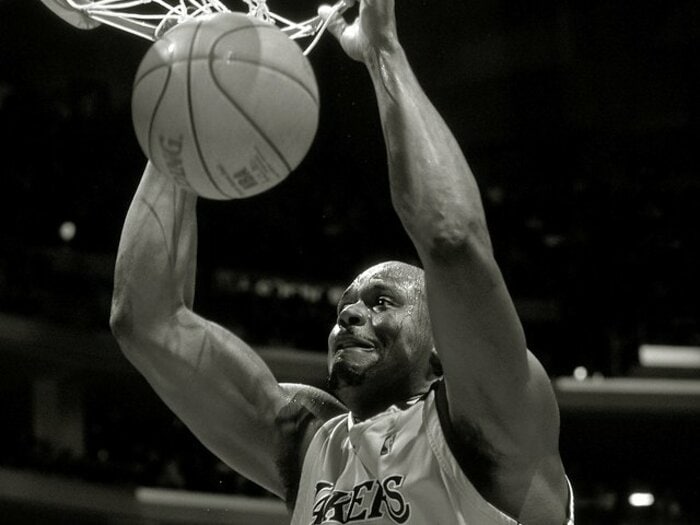<コートを去ったNBA屈指のセンター> シャキール・オニール 「巨人の残した大きな足跡」<Number Web> photograph by NBAE/Getty Images