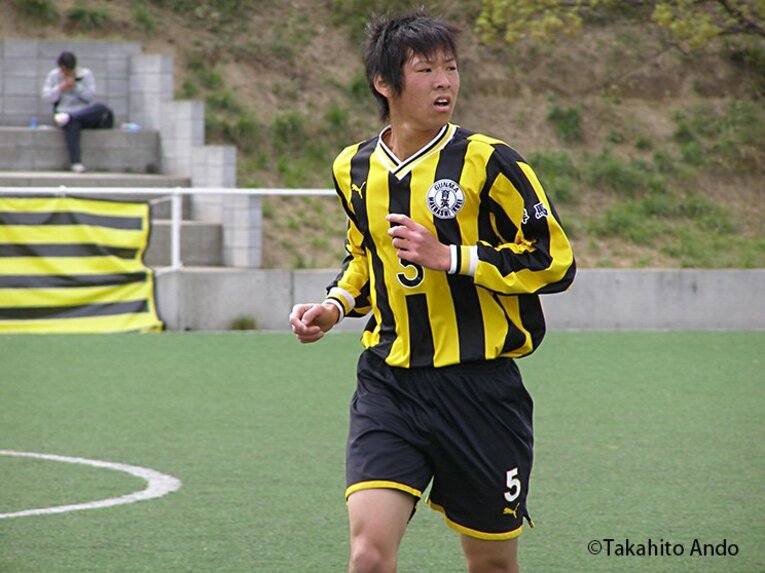 レッズ青木拓矢＆柴戸海の相乗効果。リーグ戦1年ぶりの“完封”に貢献。(3)