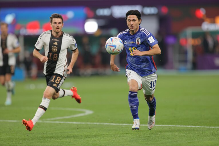 途中出場した南野　©Kaoru Watanabe/JMPA