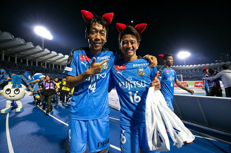 フロンターレの企画に“乗る”選手たちの代表格と言えば中村憲剛だったが、脈々と歴史が紡がれてきた ／ photograph by Kawasaki Frontale