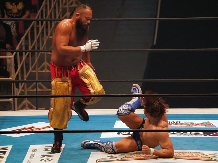 緊張感あふれる攻防が繰り広げられた