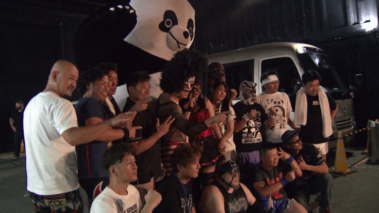 『無理しない ケガしない 明日も仕事！ 新根室プロレス物語』より