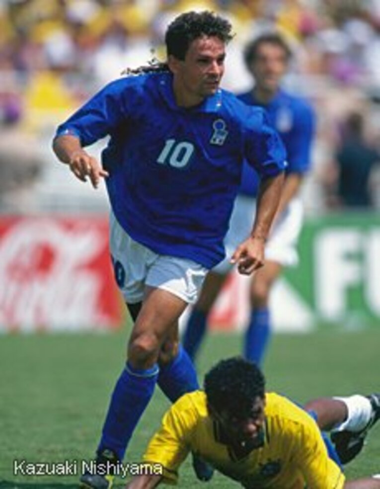 ＜ナンバー発 提案コラム＞ 2014年ブラジルW杯に“レジェンド”枠を。(2)