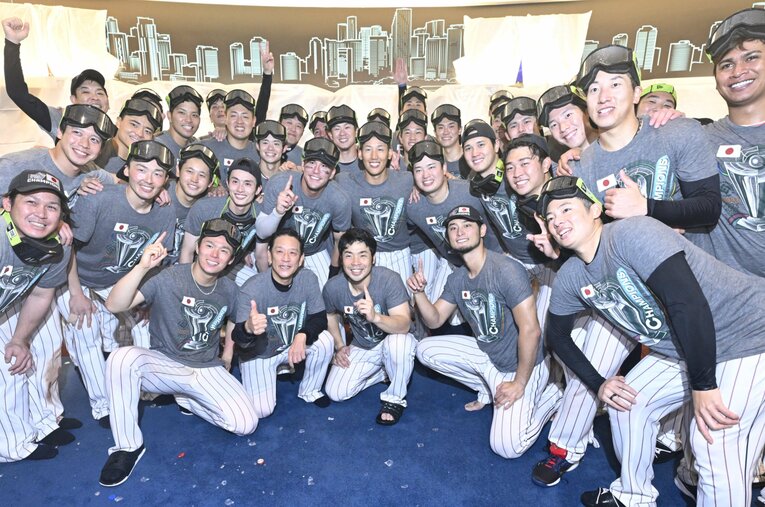 2023年WBCで世界一に輝き、シャンパンファイトを行った侍ジャパン　©Naoya Sanuki