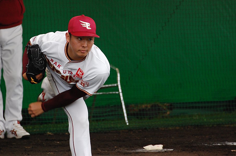 松井裕樹は守護神を再び奪い取る。心に秘めた「今年、見てろよ!」。<Number Web> photograph by Genki Taguchi