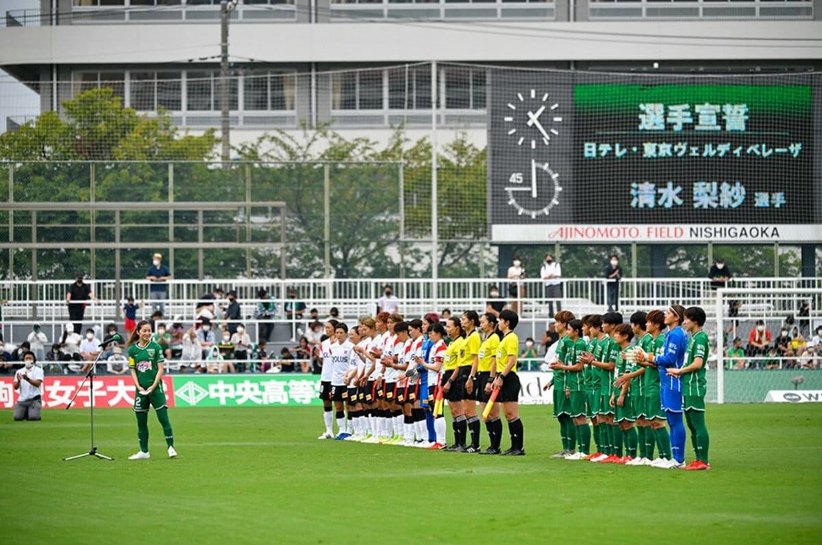 なでしこ五輪惨敗 逆風のweリーグ開幕 第3節までは注目してもらえると思いますが 新規ファン獲得へ必要なものとは なでしこジャパン Number Web ナンバー