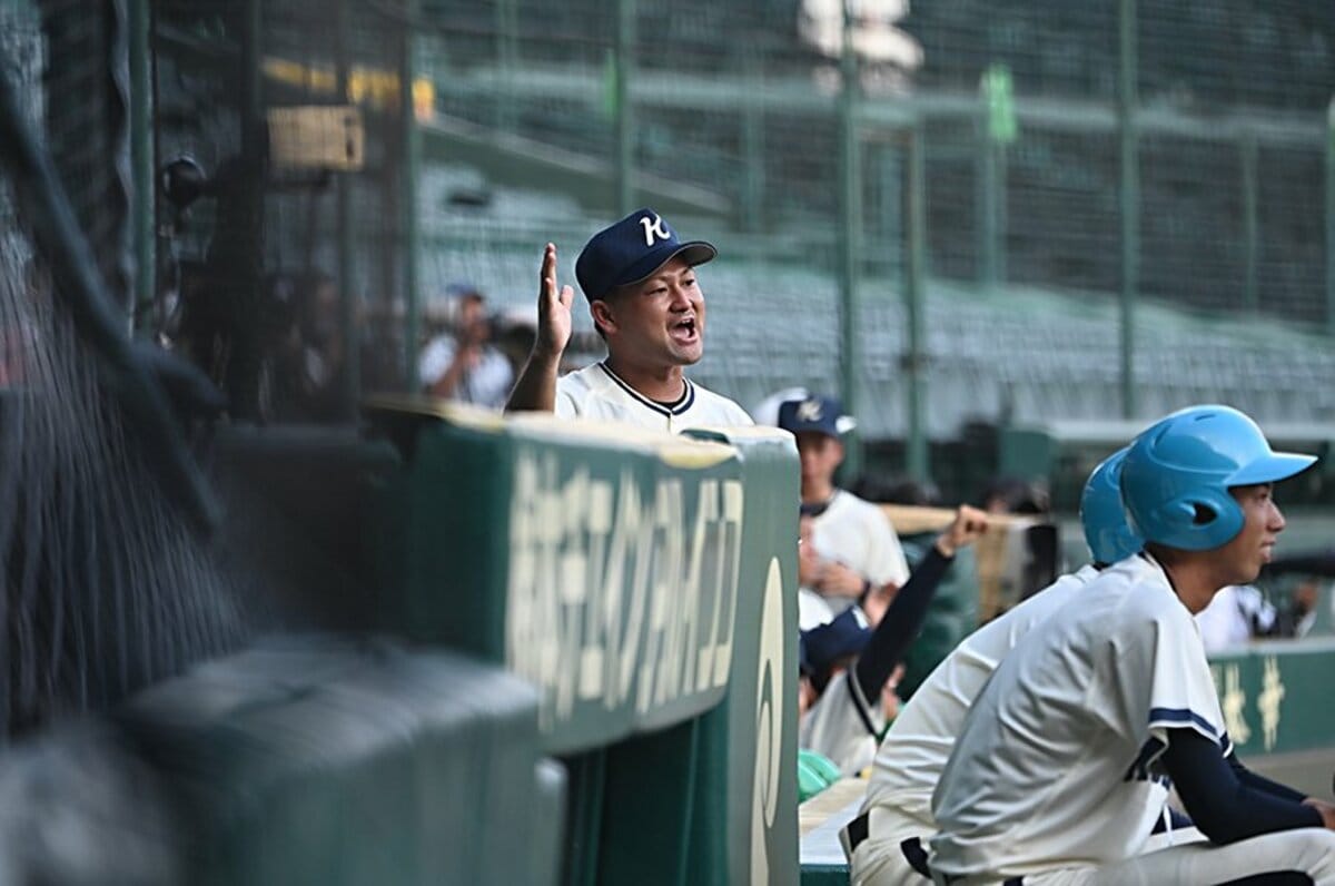 各校の采配に思う 甲子園の価値 勝利か 引退試合か それとも 高校野球 Number Web ナンバー