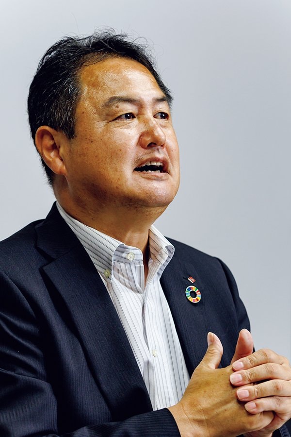 杉浦正則／1968年5月23日、和歌山県生まれ。'91年、日本生命入社。バルセロナ五輪で銅、アトランタ五輪で銀メダルを獲得。シドニー五輪は主将に就任。'00年に引退後は日本生命投手コーチ、監督、社会人野球日本代表投手コーチを歴任　©Kiichi Matsumoto