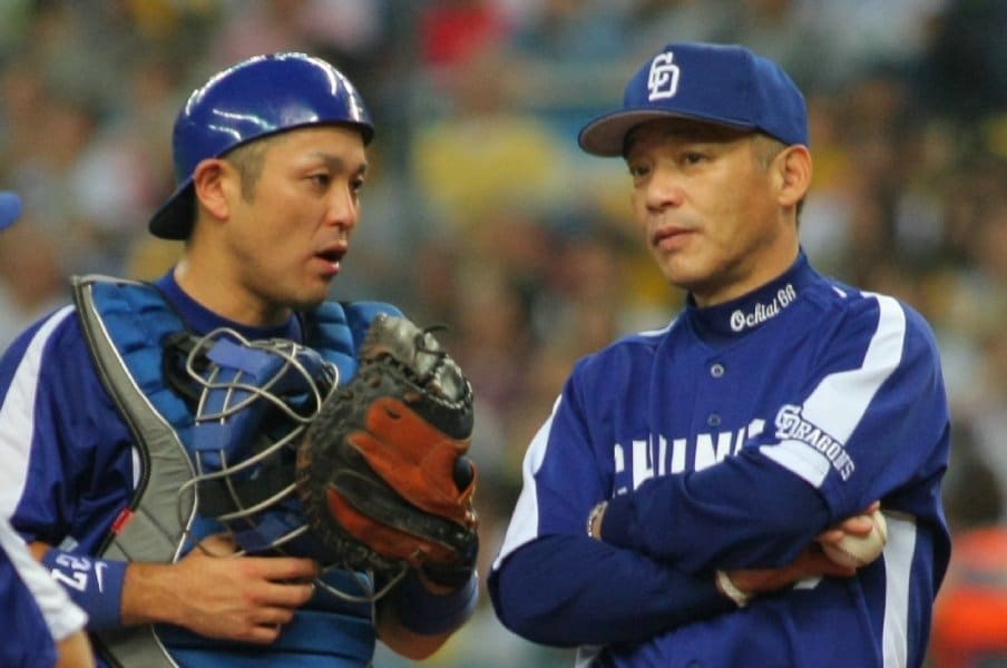 「ぼく、監督に嫌われてますよね？」落合博満が谷繁元信を“懲罰交代”した日…中日コーチ・森繁和が目撃した「立浪和義もスタメンから外された」理由＜Number Web＞ photograph by JIJI PRESS