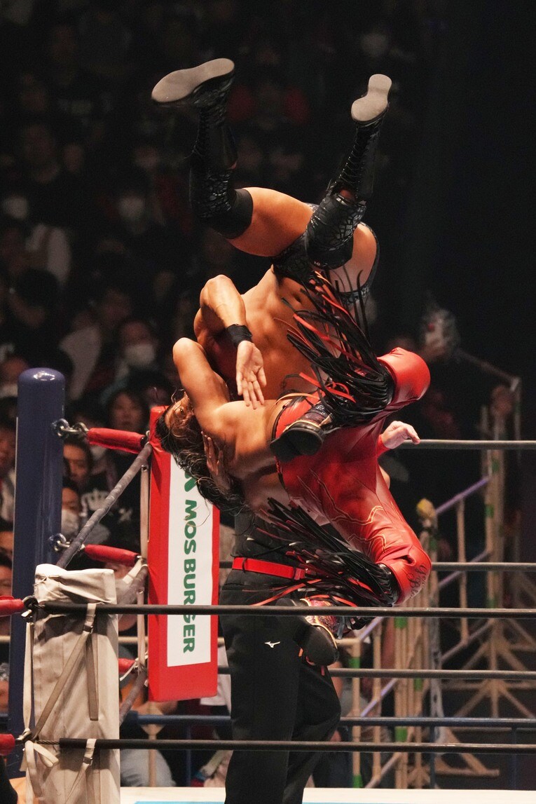 辻陽太は雪崩式スパニッシュフライまで披露した