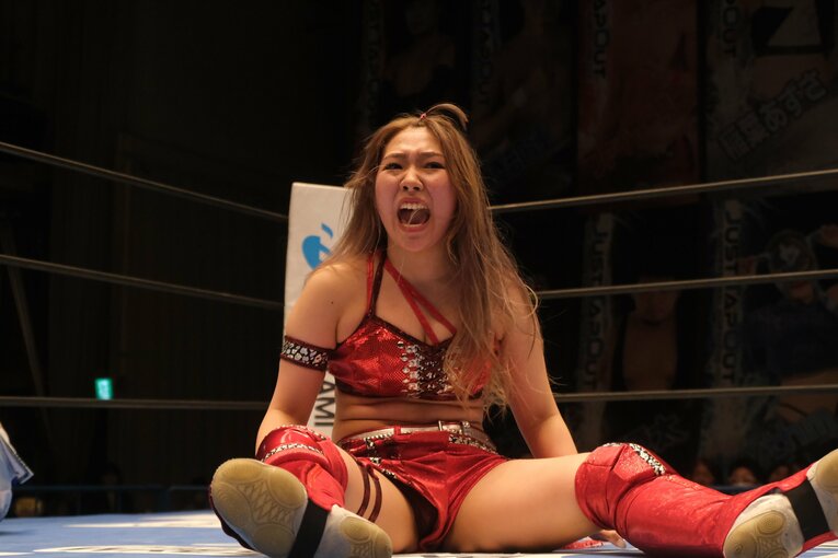 「高校に行く時間がもったいない」16歳の女子レスラーに師匠もビックリ「お前バケモノだな」 姉超えを誓う、稲葉あずさの“青天井の可能性”(34)