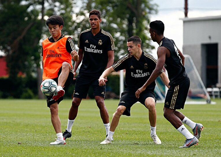 久保建英はW杯予選に呼べるのか。レアルでの競争と、代表での優先度。(2)