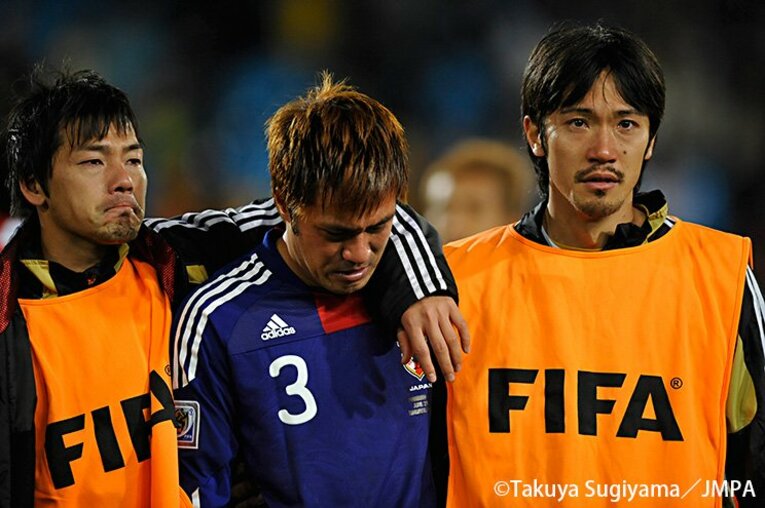 駒野友一と松井大輔の6月29日。南アフリカW杯が僕らを変えた。(3) ／ photograph by Takuya Sugiyama/JMPA