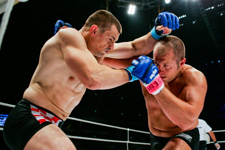 2005年8月28日、ミルコ・クロコップvs.エメリヤーエンコ・ヒョードル　©Susumu Nagao