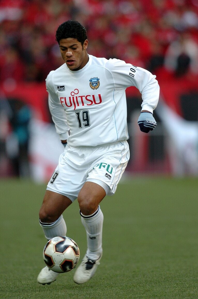 2005年12月、天皇杯でのフッキ　©Getty Images