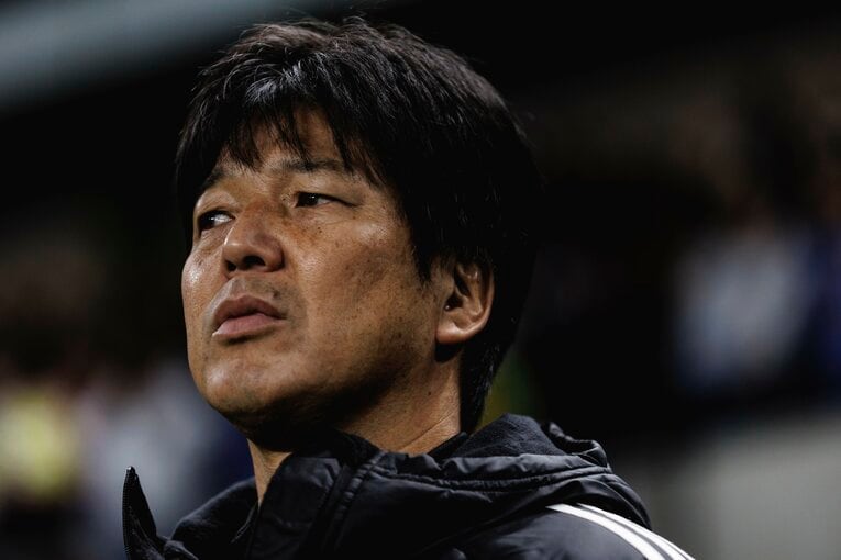 名波浩コーチ　©Kiichi Matsumoto