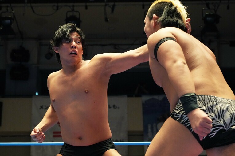 5月29日、後楽園ホールで本田竜輝と対戦