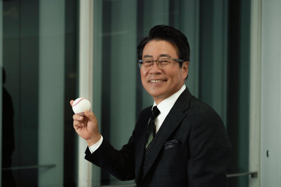 《NHK→報ステキャスター》大越健介が語る“直情径行型”だった東大エース時代「三振をとったら、『うりゃ!』みたいな」<Number Web> photograph by Wataru Sato