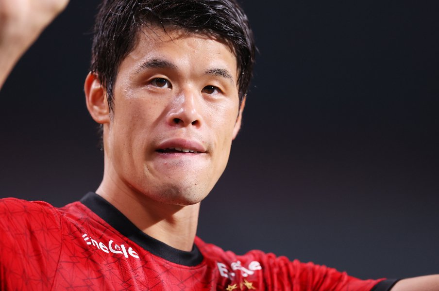 「今の感じでできるのはあと3年くらいかな。だから時間との勝負」酒井宏樹31歳が語った本音《名門マルセイユを自ら退団》<Number Web> photograph by AFLO