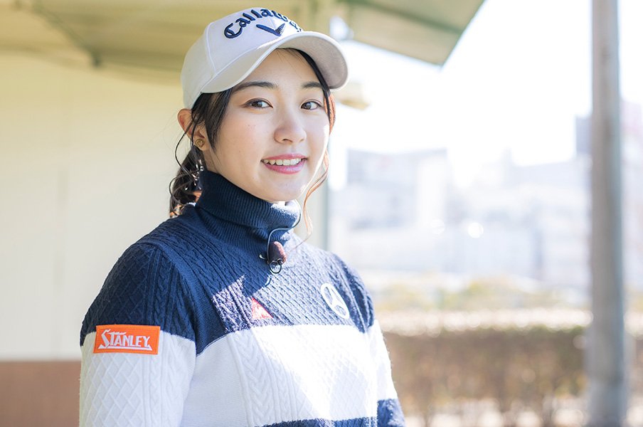 20歳を迎えるゴルファー三浦桃香がいつも笑顔でプレーできる理由。<Number Web> photograph by Kiichi Matsumoto