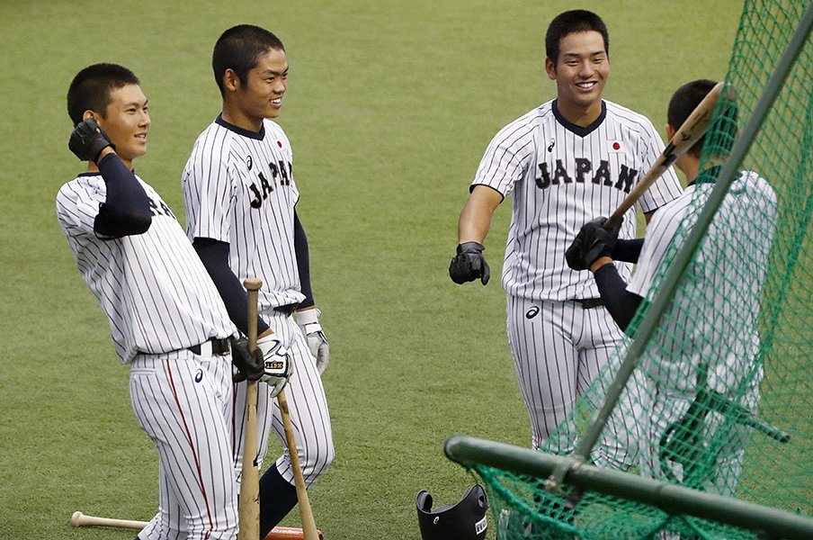 左打ち偏重は日本野球の“病”か。藤原恭大、根尾昂のU18も同傾向。<Number Web> photograph by Kyodo News