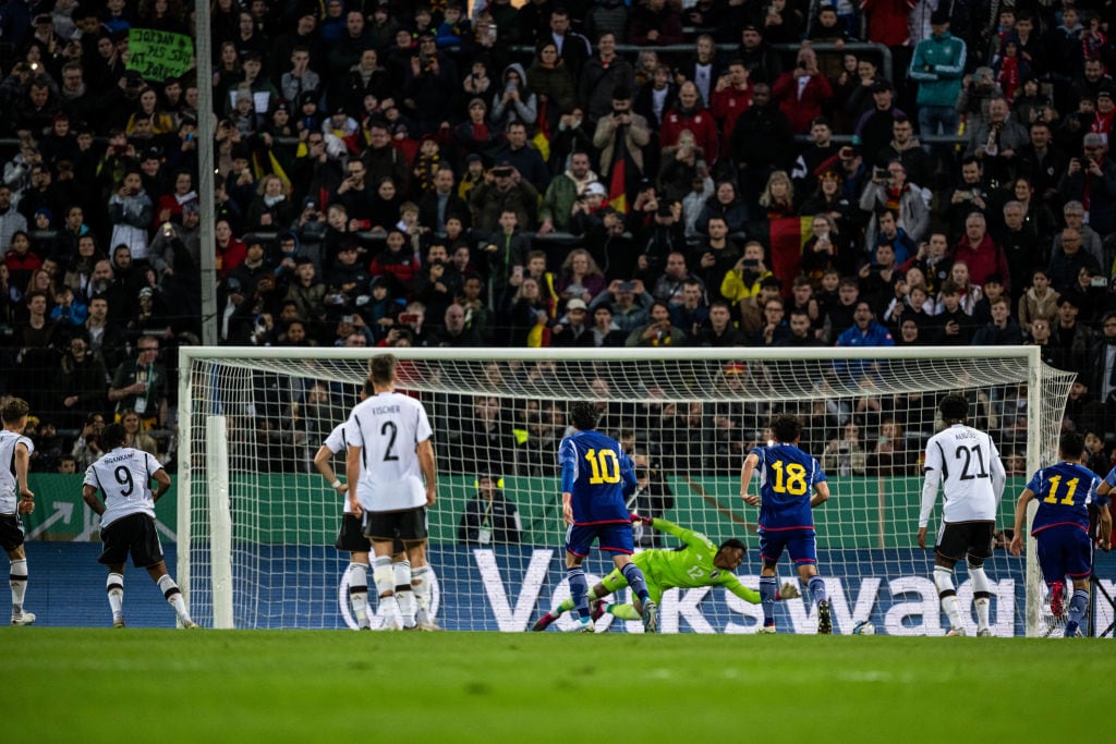 アウェイの雰囲気でヨーロッパの強豪国と戦うのは、歴代の世代別日本代表の中でも“レアな経験”と言っていいだろう　©Getty Images