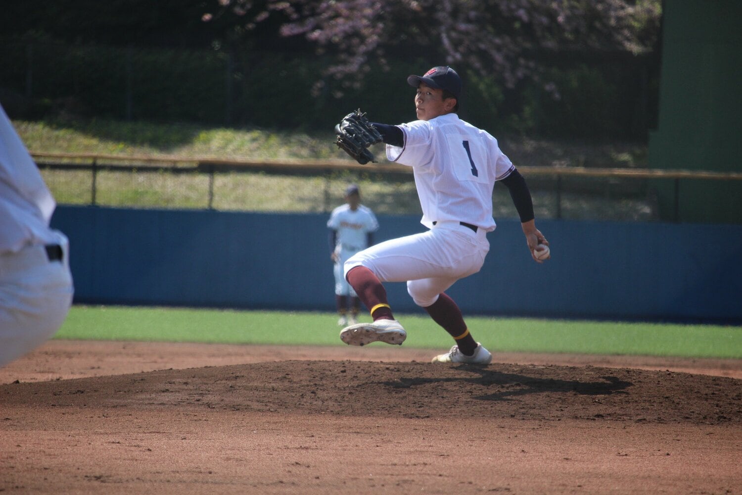 千葉大会での市立松戸・瀧本将生（3年）。長い手足を生かしたピッチングフォームは将来性を感じさせる　©︎Yu Takagi