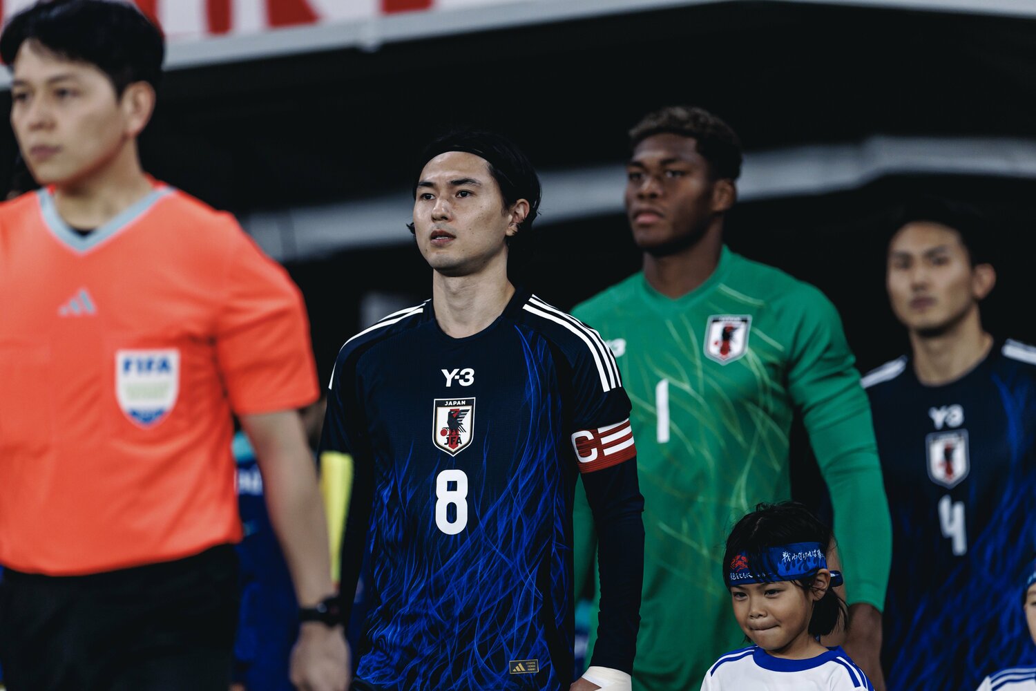 10月シリーズ、南野の左腕にはキャプテンマークが巻かれた　©Kiichi Matsumoto