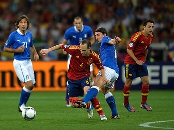 モントリーボが語る“EURO2012と今のイタリアの共通点”、そして指導者の夢「ザックが日本でやったようにね」＜Number Web＞ photograph by Takuya Sugiyama