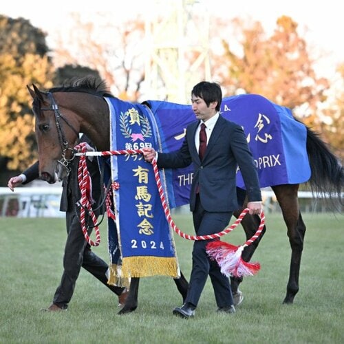 ２００４年の菊花賞馬デルタブルース死す 岩田康誠＆角居厩舎に初のＧⅠタイトルをプレゼント | 競馬ニュース・特集なら東スポ競馬