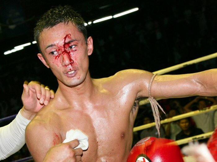 本場のムエタイに挑戦する、日本人選手たちの課題。~梅野源治の敗戦から考える~<Number Web> photograph by Hiroshi Soda