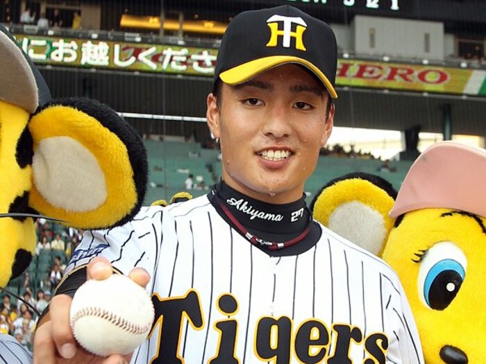 セ・リーグ制覇への鍵を握る男たち。阪神、中日、巨人の救世主は誰か?<Number Web> photograph by NIKKAN SPORTS