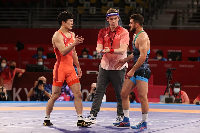 乙黒拓斗（22）は強者ゆえの「包囲網」にも負けず…“ポーカーフェイス”が雄叫びを上げた日《レスリング金メダル》(18)